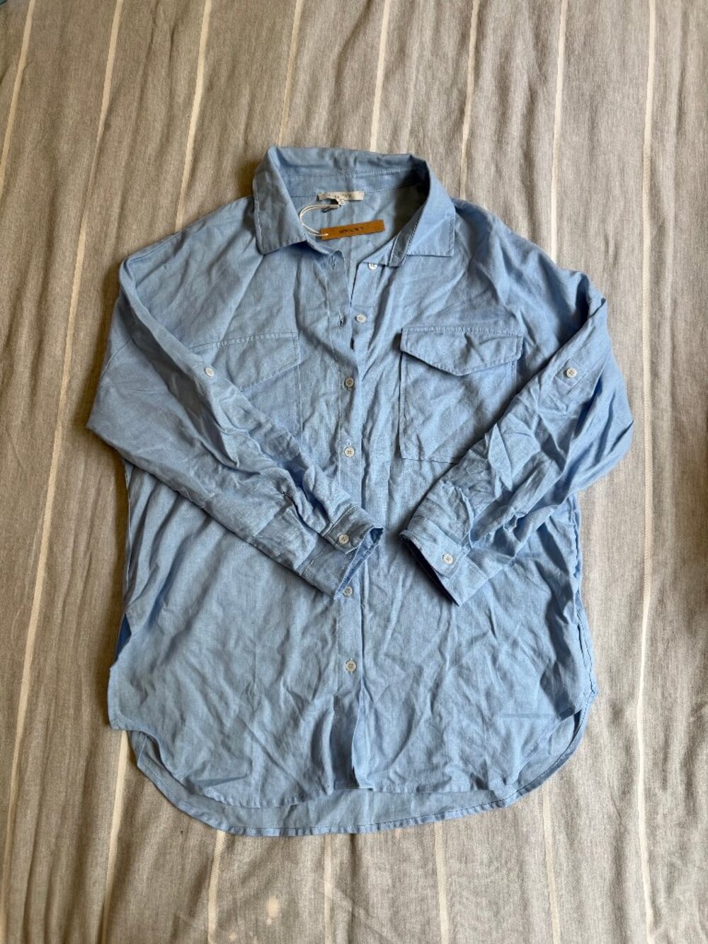 Love Tree Linen Oversized Double Pocket Button Down Shirt, Small